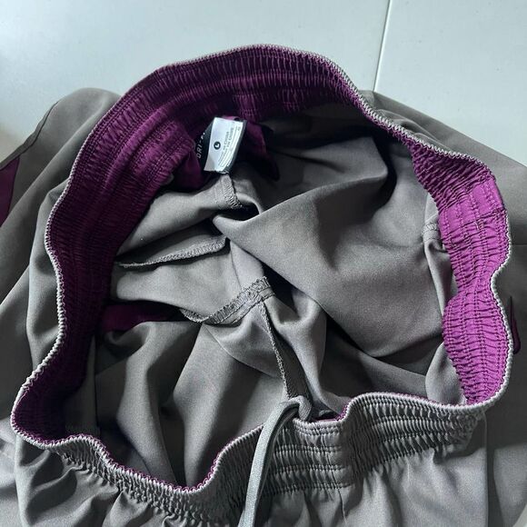 Nike Womens Running Sunburst Shorts Large - Picture 3 of 3